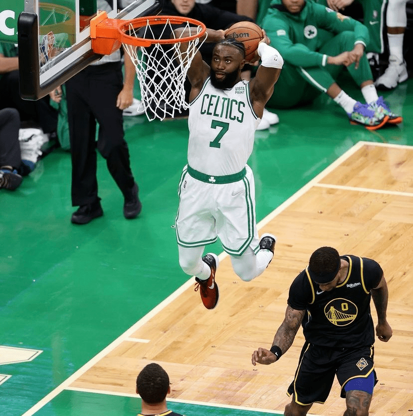 勇士不断突破！，Scout连续十二场比赛得分超过持续失利气势如虹延续